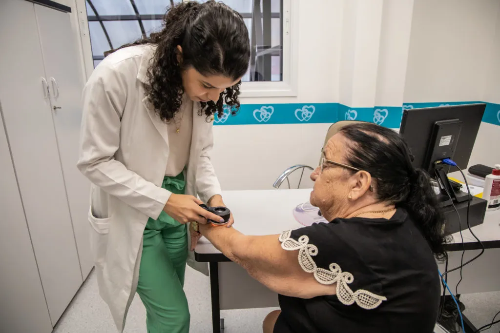 Com nova estrutura, Ambulatório de Dermatologia de Apucarana supera 15 mil atendimentos em um ano